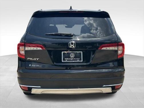 2019 Honda Pilot Touring 8-Passenger