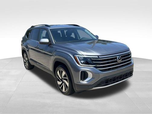 2025 Volkswagen Atlas 2.0T SE w/Technology 4MOTION