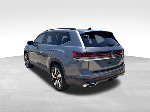 2025 Volkswagen Atlas 2.0T SE w/Technology 4MOTION