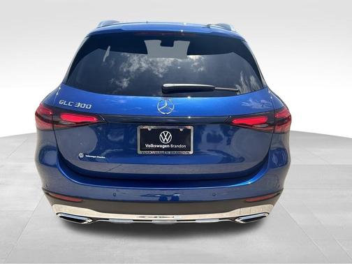 2025 Mercedes-Benz GLC 300 Base