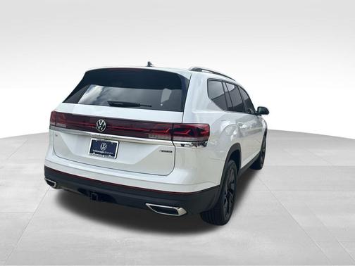 2026 Volkswagen Atlas 2.0T SE w/Technology 4MOTION
