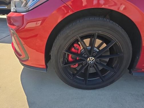 2025 Volkswagen Jetta GLI 2.0T Autobahn