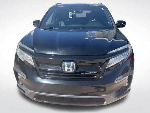 Crystal Black Pearl 2021 Honda Pilot AWD Black Edition