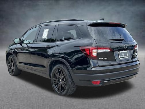 Crystal Black Pearl 2021 Honda Pilot AWD Black Edition