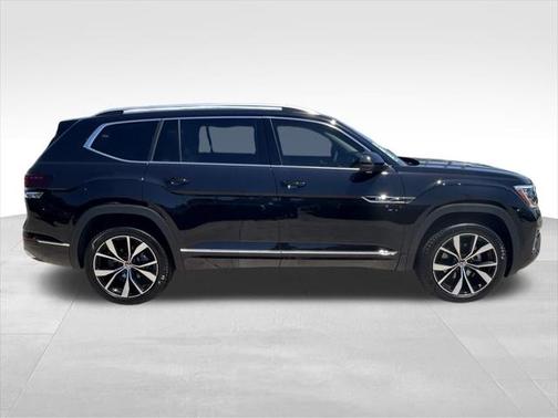 2025 Volkswagen Atlas 2.0T SEL Premium R-Line 4MOTION