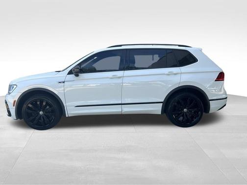 2021 Volkswagen Tiguan 2.0T SE R-Line Black