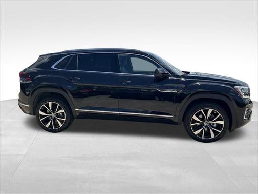 2025 Volkswagen Atlas Cross Sport 2.0T SEL Premium
