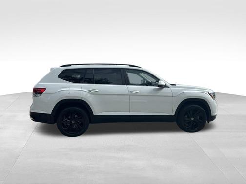 2023 Volkswagen Atlas 2.0T SE w/Technology