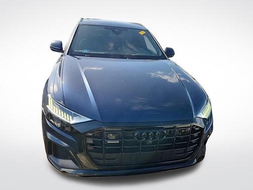 2023 Audi Q8 55 Premium Plus