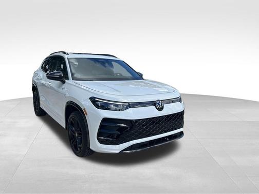 2025 Volkswagen Tiguan 2.0T SE R-Line Black 4MOTION