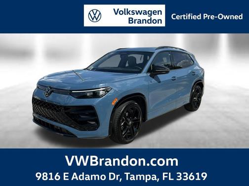 Monterey Blue Pearl w/Deep Black Roof 2025 Volkswagen Tiguan 2.0T SE R-Line Black