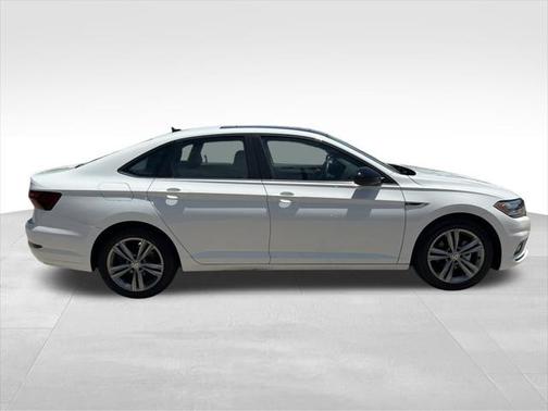 2021 Volkswagen Jetta 1.4T R-Line