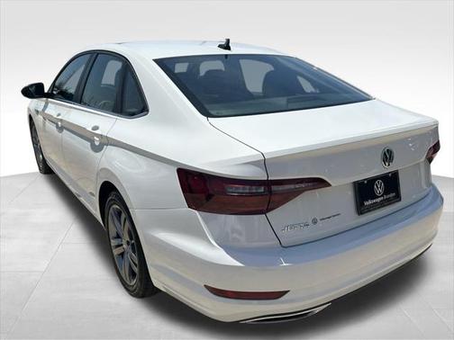 2021 Volkswagen Jetta 1.4T R-Line