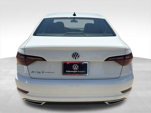 2021 Volkswagen Jetta 1.4T R-Line