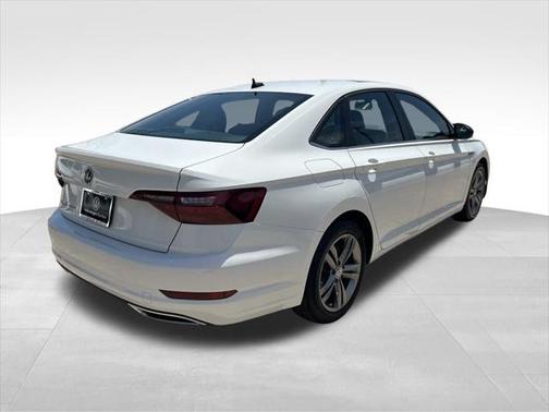 2021 Volkswagen Jetta 1.4T R-Line