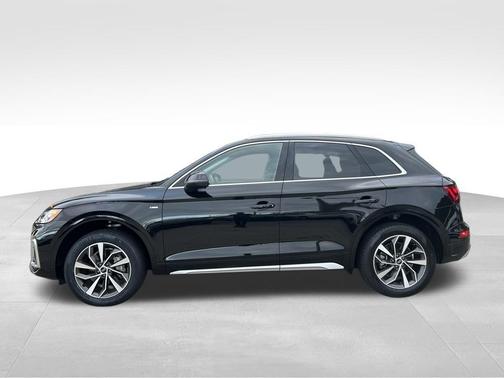 2023 Audi Q5 45 S line Premium