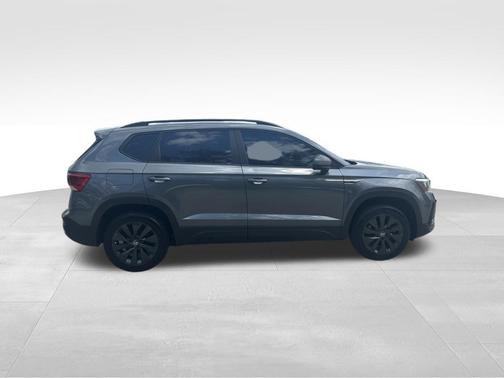 Platinum Gray Metallic 2022 Volkswagen Taos 1.5T S