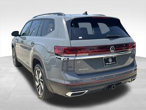 2025 Volkswagen Atlas 2.0T SE w/Technology 4MOTION