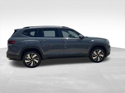 2025 Volkswagen Atlas 2.0T SE w/Technology 4MOTION
