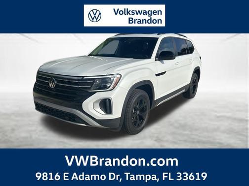 opal white pearl 2026 Volkswagen Atlas Peak Edition