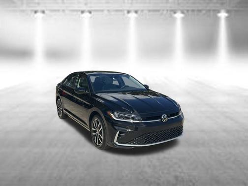 Deep Black 2026 Volkswagen Jetta 1.4T SE