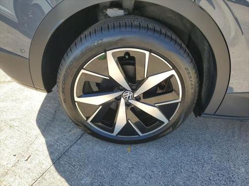 2025 Volkswagen ID.4 Pro S Plus