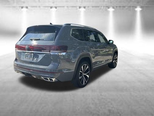 ure Gray 2026 Volkswagen Atlas 2.0T SEL Premium R-Line 4MOTION