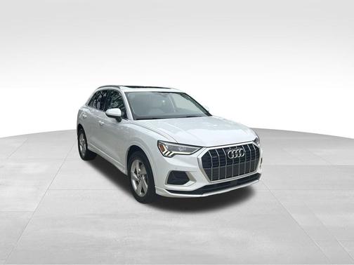 2020 Audi Q3 Premium Plus