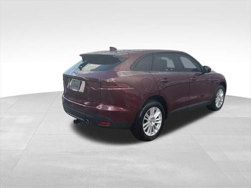 2017 Jaguar F-PACE 35t Prestige