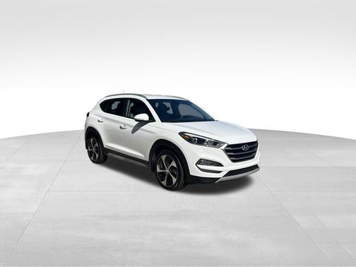 2017 Hyundai TUCSON Sport