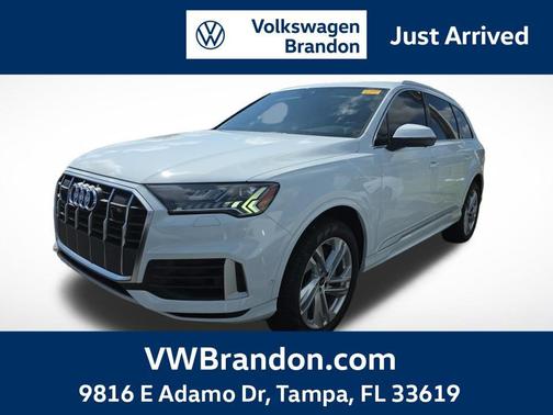 Glacier White Metallic 2023 Audi Q7 55 Premium Plus