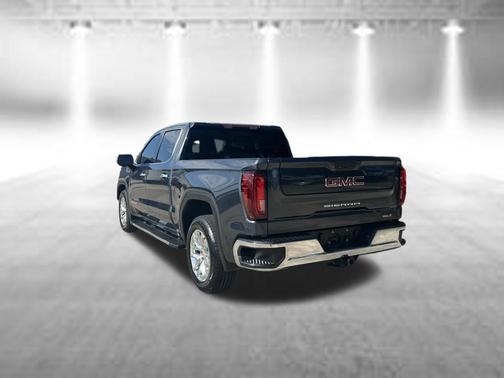 Sky 2021 GMC Sierra 1500 SLT