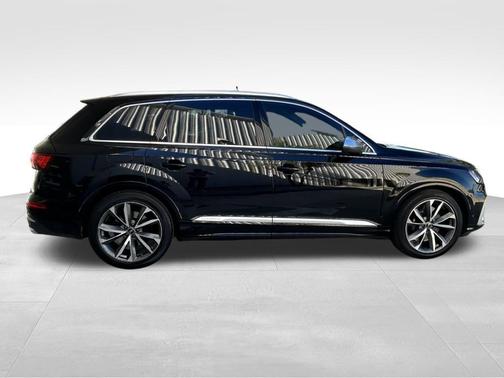 2023 Audi SQ7 4.0T Premium Plus