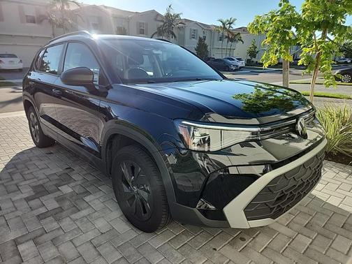 2025 Volkswagen Taos 1.5T S