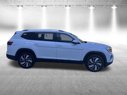 Opal White 2026 Volkswagen Atlas 2.0T SEL