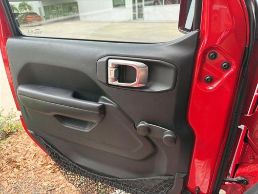 Firecracker Red Clearcoat 2018 Jeep Wrangler Unlimited Sport