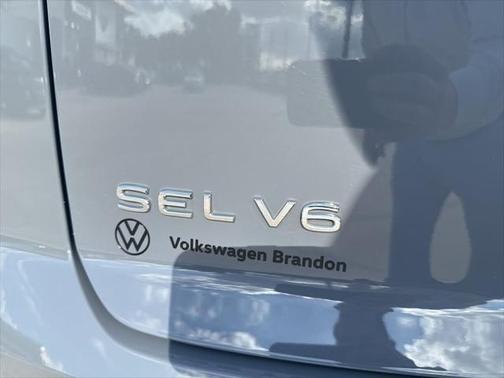 2020 Volkswagen Atlas Cross Sport 3.6L V6 SEL Premium R-Line