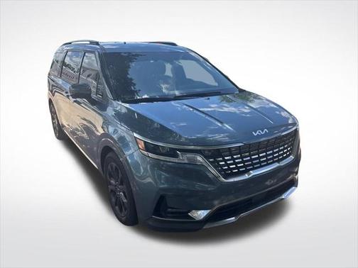2024 Kia Carnival SX