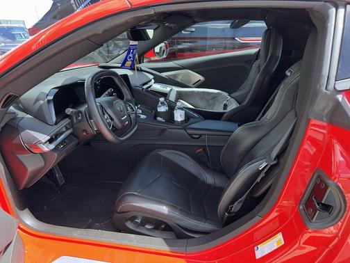 2024 Chevrolet Corvette Stingray w/2LT