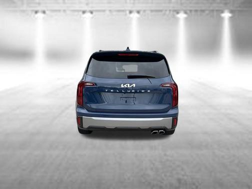 Midnight Lake Blue 2023 Kia Telluride S