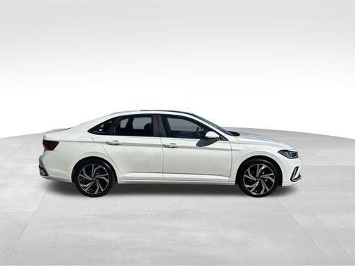 2025 Volkswagen Jetta 1.5T SEL