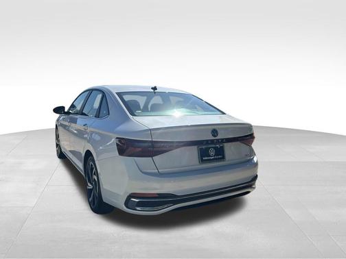 2025 Volkswagen Jetta 1.5T SEL