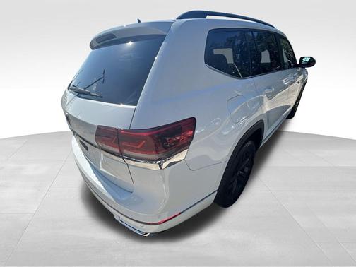2021 Volkswagen Atlas 3.6L SE w/Technology