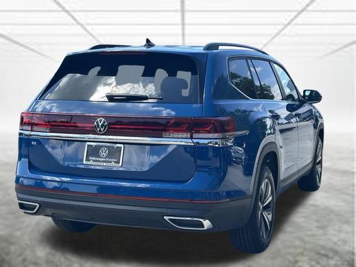 Mountain Lake B 2026 Volkswagen Atlas 2.0T SE