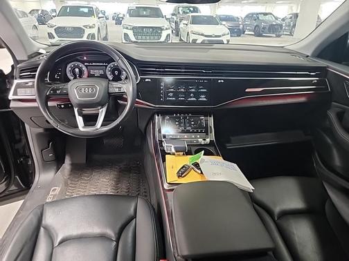 2023 Audi Q8 55 Premium Plus