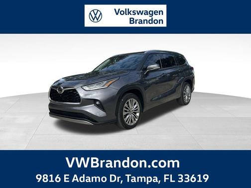 2023 Toyota Highlander Platinum