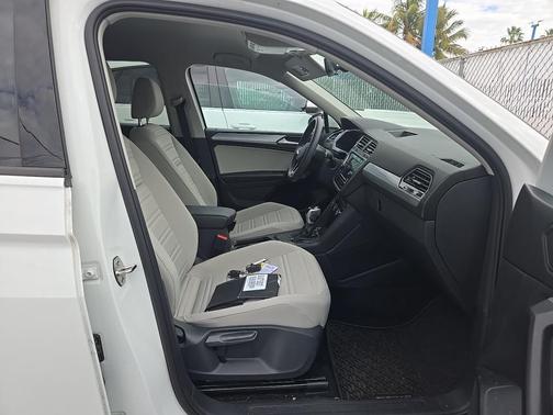 2023 Volkswagen Tiguan 2.0T S