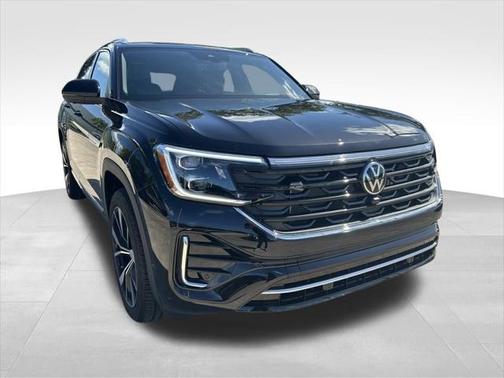 2025 Volkswagen Atlas Cross Sport 2.0T SEL Premium