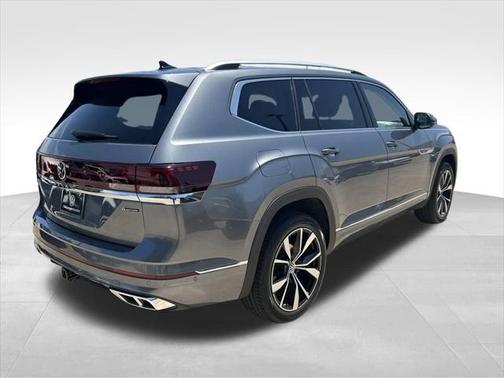 2025 Volkswagen Atlas 2.0T SEL Premium R-Line 4MOTION
