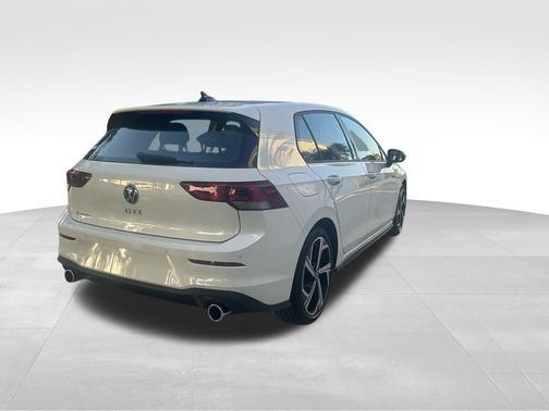 2026 Volkswagen Golf GTI 2.0T SE DSG
